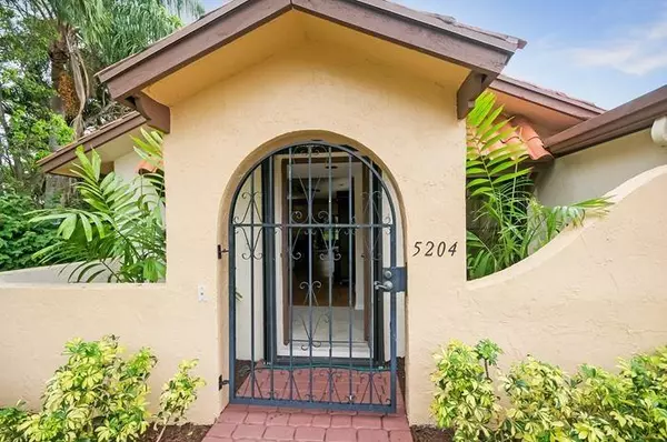 Delray Beach, FL 33484,5204 Bolero CIR