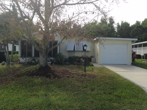 8524 Gallberry CIR, Port Saint Lucie, FL 34952