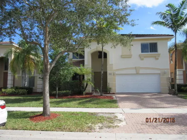 822 Gazetta WAY, West Palm Beach, FL 33413