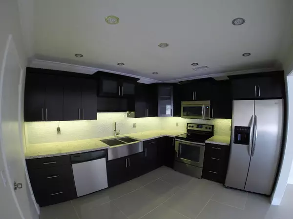 Hypoluxo, FL 33462,8061 Ambach WAY 26b