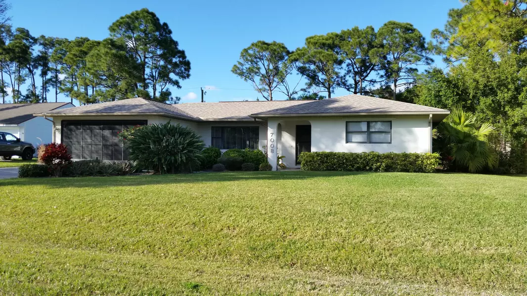 7008 Donlon RD, Fort Pierce, FL 34950