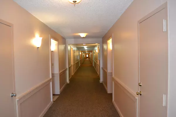 Oakland Park, FL 33309,3123 Oakland Shores DR D208