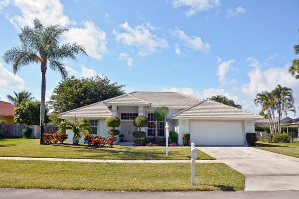 1559 Farmington AVE, Wellington, FL 33414