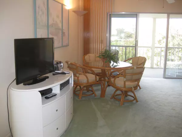 Atlantis, FL 33462,250 John F Kennedy DR 301