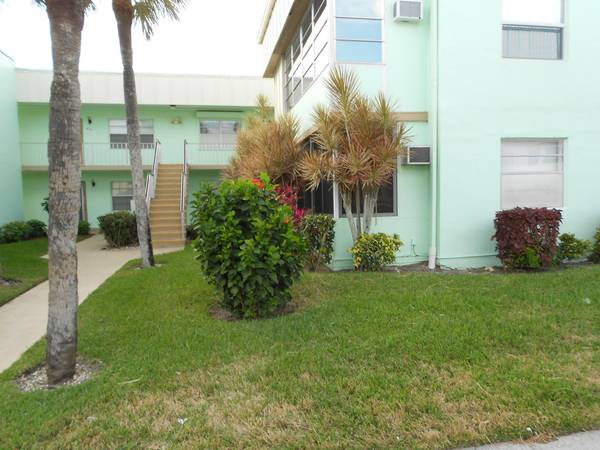 326 Burgundy G, Delray Beach, FL 33484