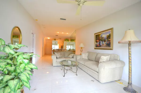 Boca Raton, FL 33496,8902 Meadowlark WAY