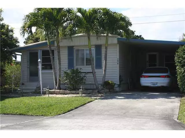 7578 SE Swan AVE, Hobe Sound, FL 33455