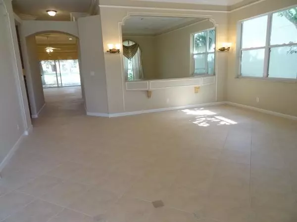 Royal Palm Beach, FL 33414,110 Kensington WAY