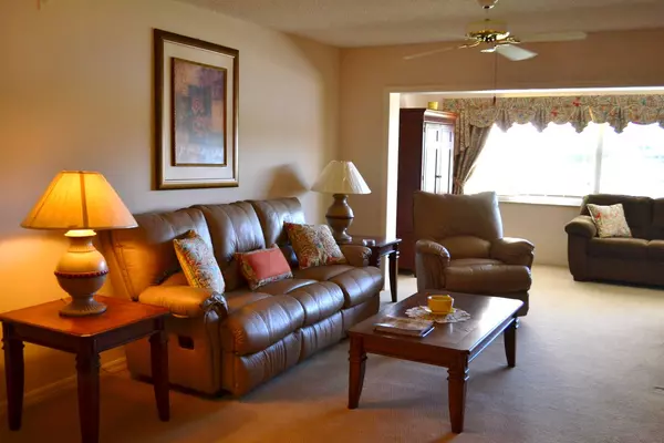 Vero Beach, FL 32962,540 Grove Isle CIR 103