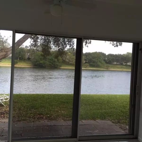 Boca Raton, FL 33498,10412 Lake Vista CIR