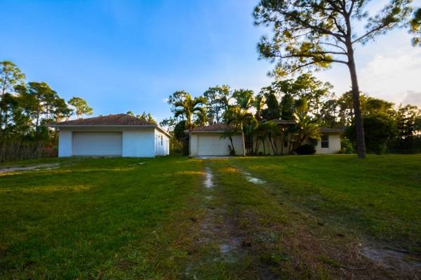 16594 N 83rd PL, Loxahatchee, FL 33470