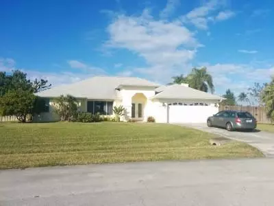 1571 SE Chiffon AVE, Port Saint Lucie, FL 34953