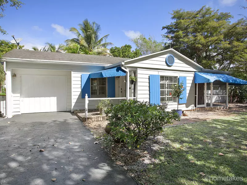 307 NW 16th ST, Delray Beach, FL 33444