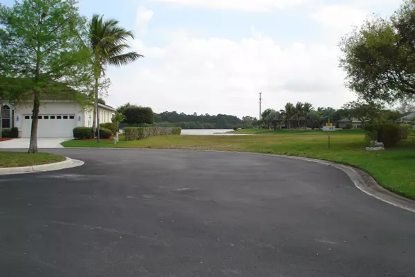 Port Saint Lucie, FL 34953,424 SW Sweetwater TRL