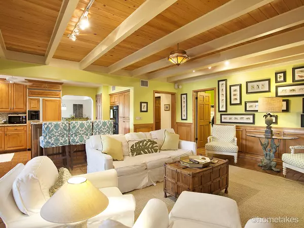 North Palm Beach, FL 33408,1962 N Portage Landing