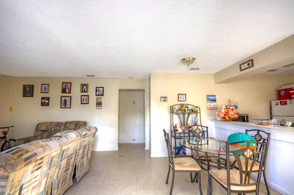 Delray Beach, FL 33445,2067 Ilene CT 56-A