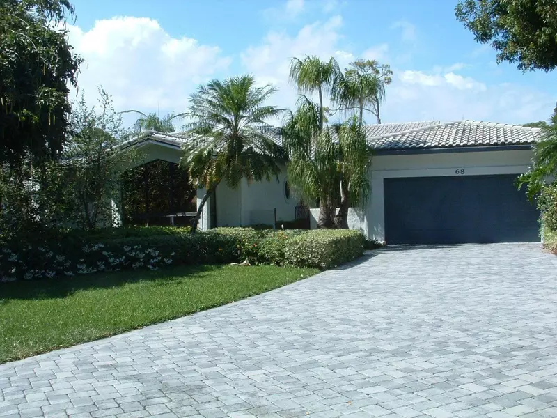 68 Northwoods CIR, Boynton Beach, FL 33436