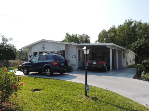 Port Saint Lucie, FL 34952,8486 Gallberry CIR