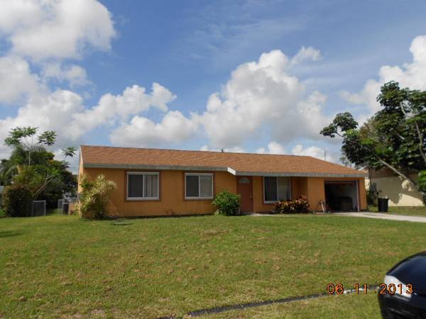 452 SE Dalva AVE, Port Saint Lucie, FL 34984