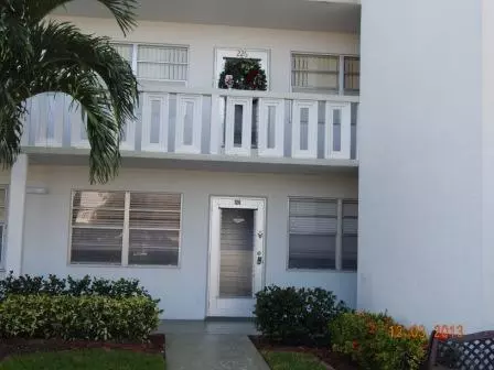 126 Wellington G, West Palm Beach, FL 33417