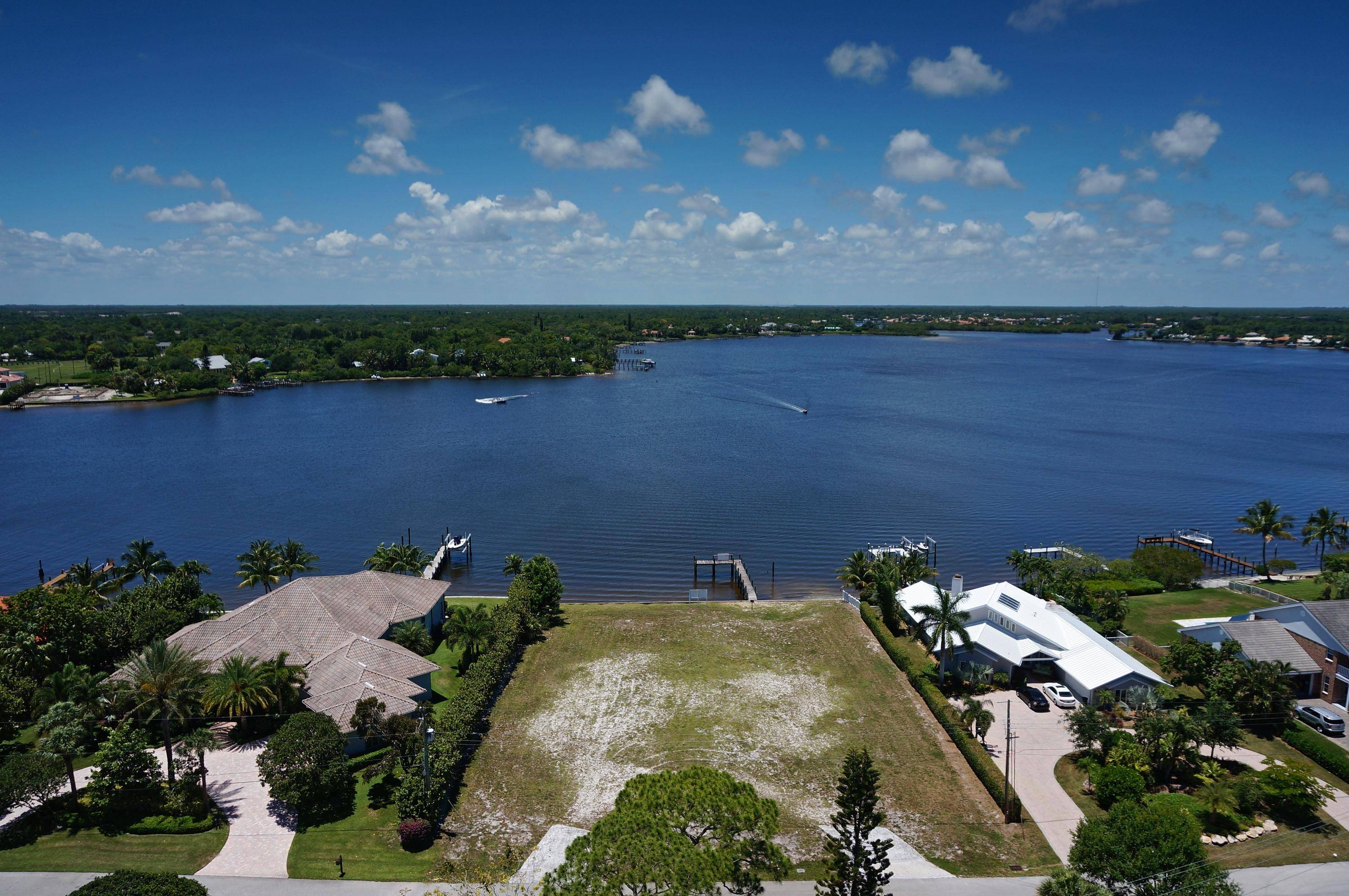 155 Point CIR, Tequesta, FL 33469