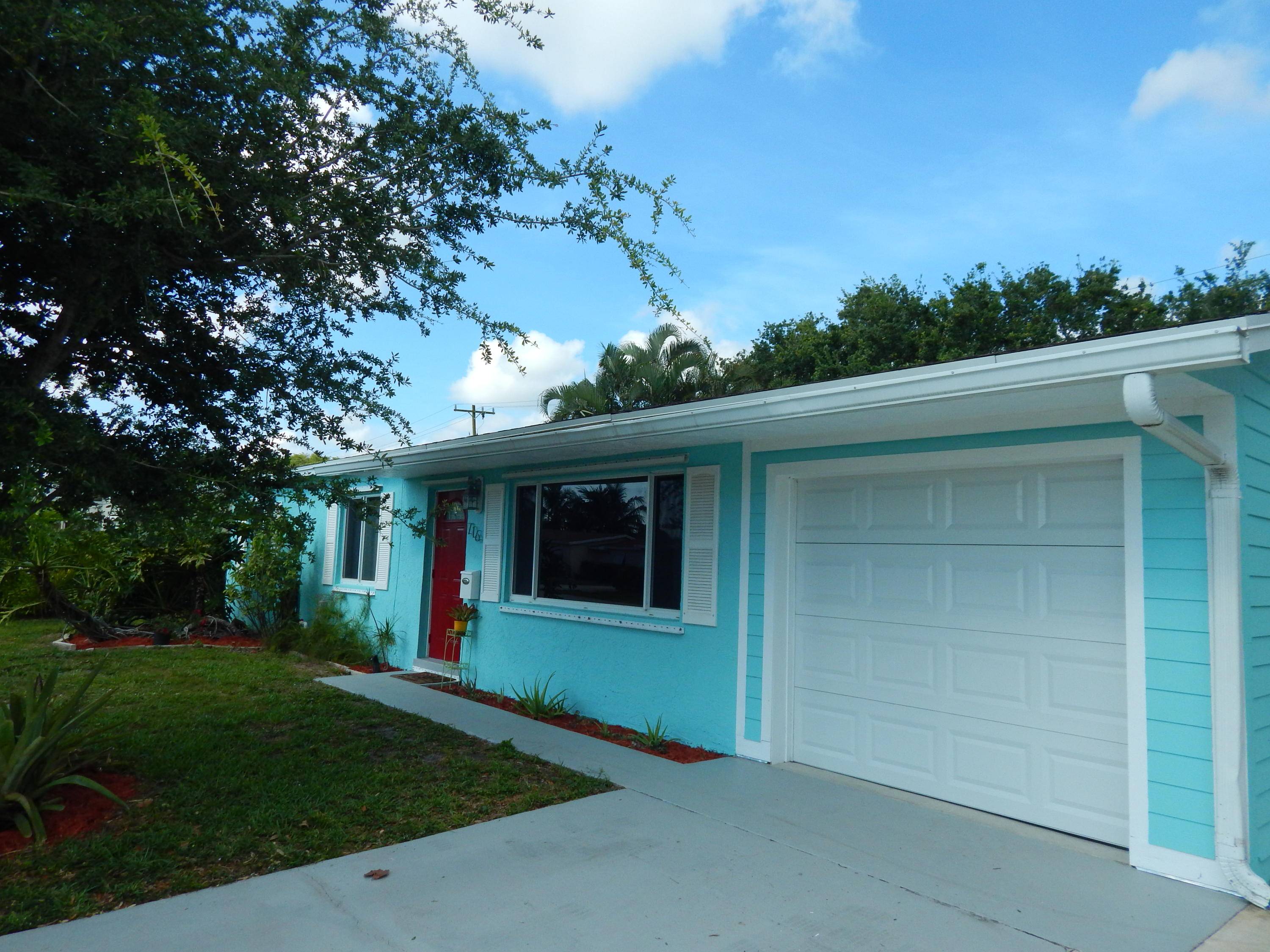 716 Juniper DR, North Palm Beach, FL 33408