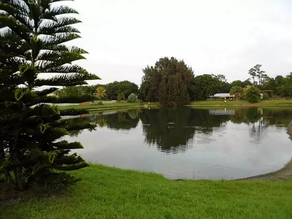 Vero Beach, FL 32966,2410 Compass Pointe DR