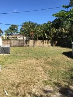 Lake Worth, FL 33463,4916 Ohio RD