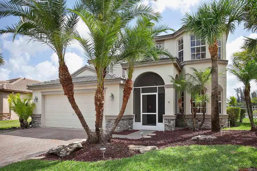 5702 Saddle Trail LN, Lake Worth, FL 33449