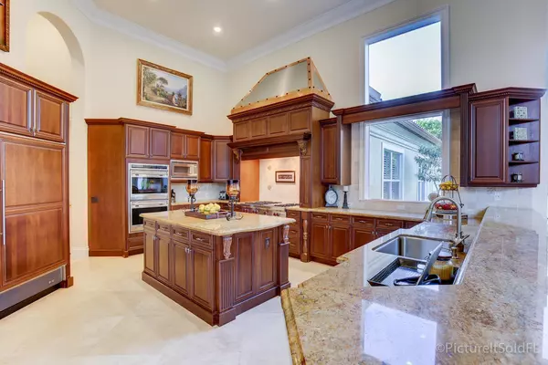 Delray Beach, FL 33446,10036 El Caballo CT