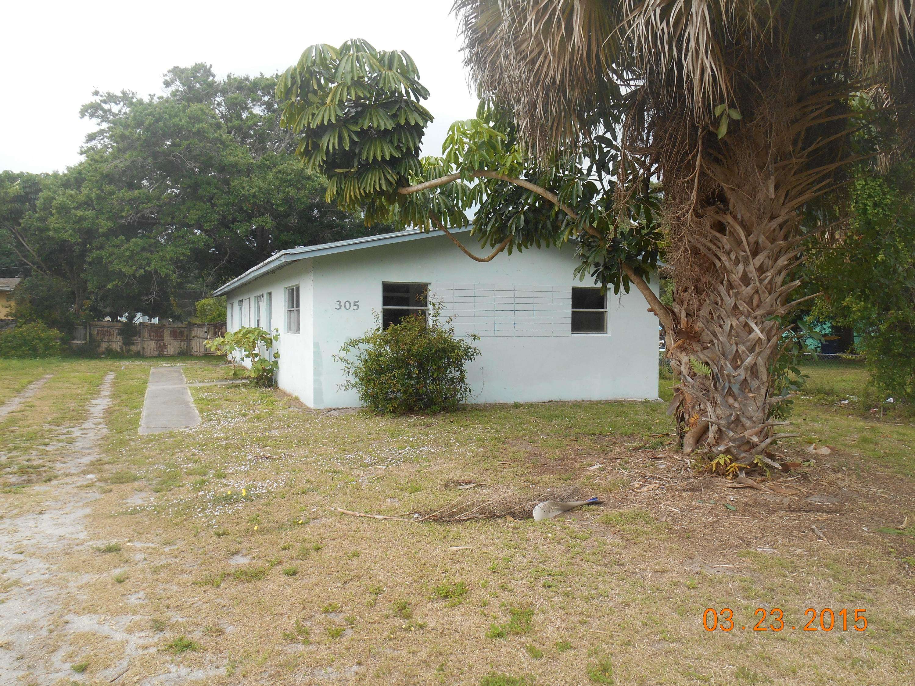 305 Decordre CT, Fort Pierce, FL 34950