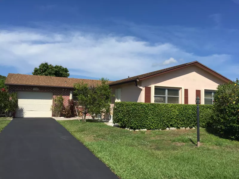 6309 Summer Sky LN, Greenacres, FL 33463