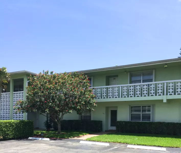1521 NW 19th TER 202, Delray Beach, FL 33445
