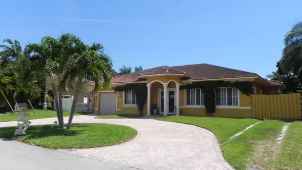 1440 SW 4th CT, Boca Raton, FL 33432