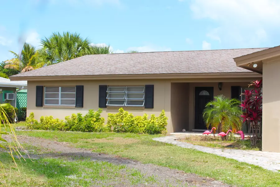 1375 Bayshore DR, Hutchinson Island, FL 34949