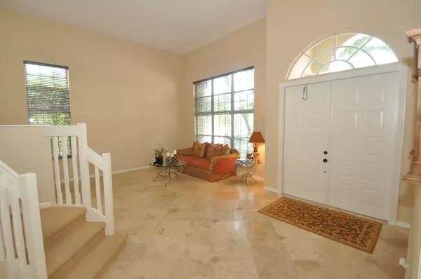 Boca Raton, FL 33498,19225 Cloister Lake LN