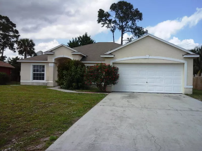 1125 SW Bellevue AVE, Port Saint Lucie, FL 34953