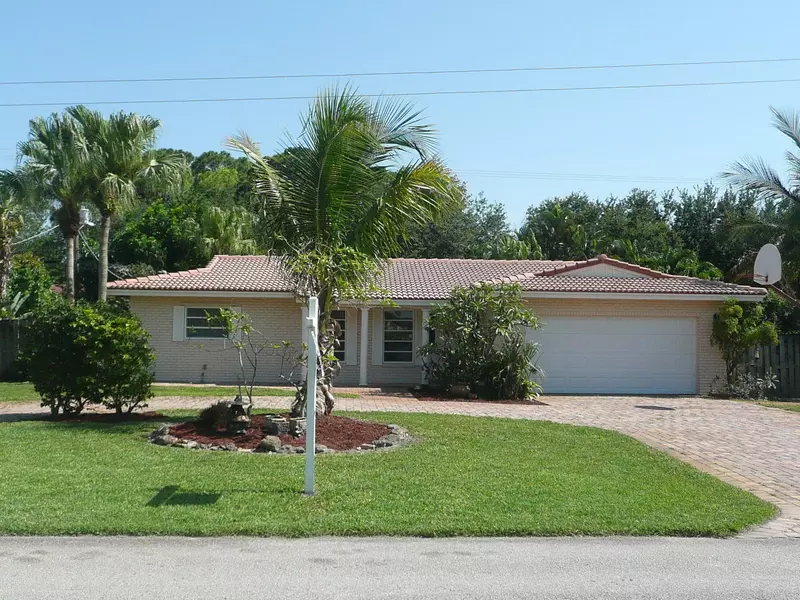 3918 Sherwood BLVD, Delray Beach, FL 33445