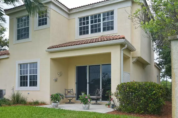 Palm Beach Gardens, FL 33418,338 Commons WAY