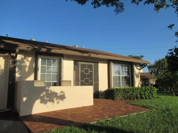 5102 Forsythia ST 5102, Delray Beach, FL 33484