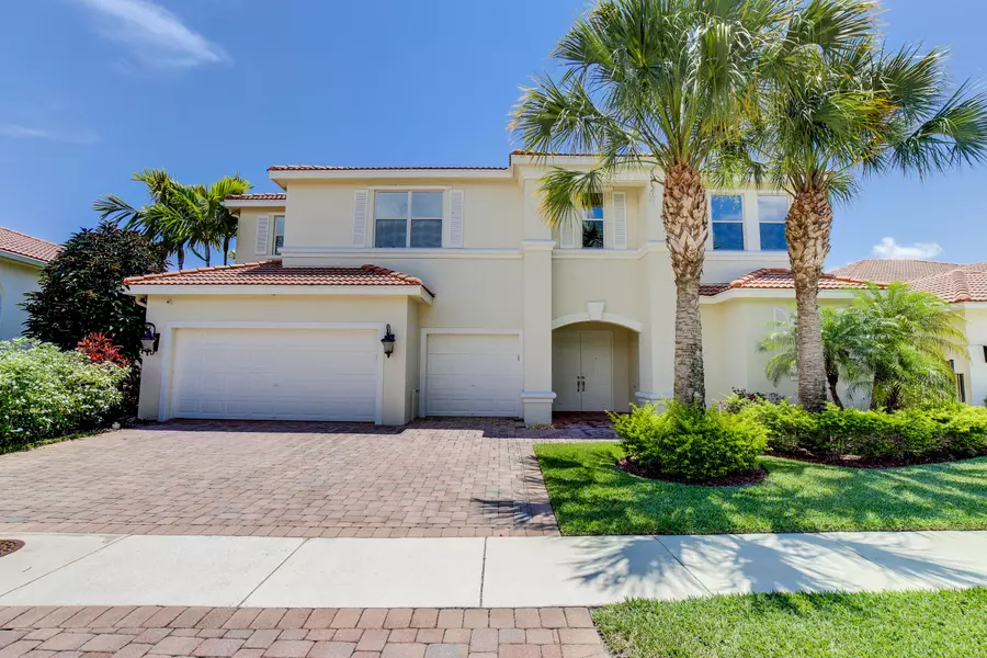 214 Sedona WAY, Palm Beach Gardens, FL 33418