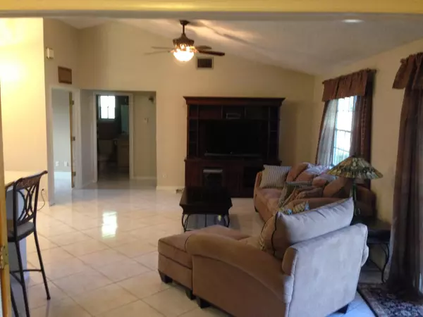 Boynton Beach, FL 33436,1835 N Banyan Creek CIR