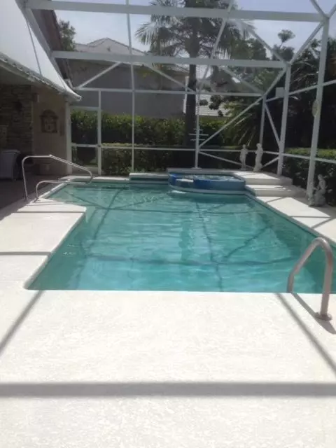 Jupiter, FL 33458,448 Oriole CIR