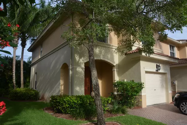 Palm Beach Gardens, FL 33418,6057 Seminole Gardens CIR