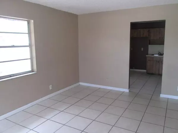 Palm Springs, FL 33406,1963 Tucker RD 1963