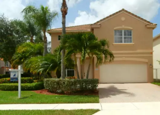 8599 Via Giardino, Boca Raton, FL 33433