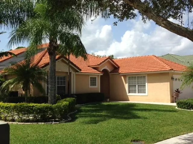 Royal Palm Beach, FL 33411,290 Acacia CT