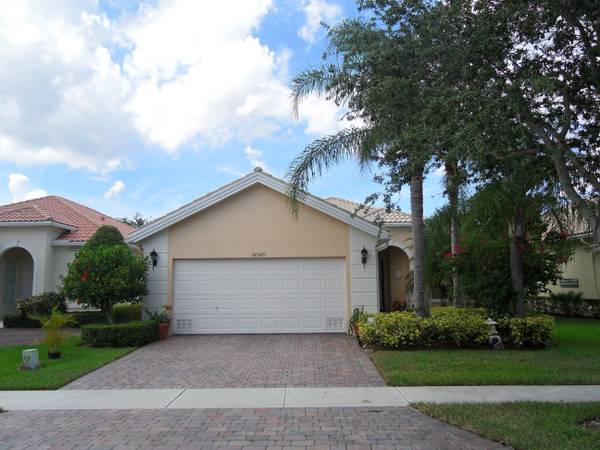 8095 Laborie LN, Wellington, FL 33414