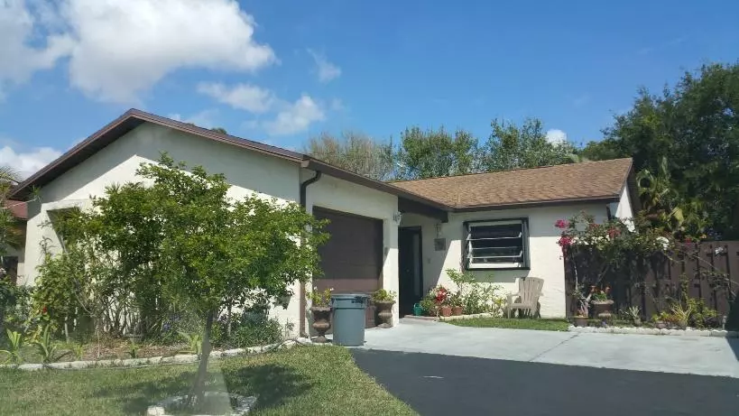 5043 Mirror Lakes BLVD, Boynton Beach, FL 33472