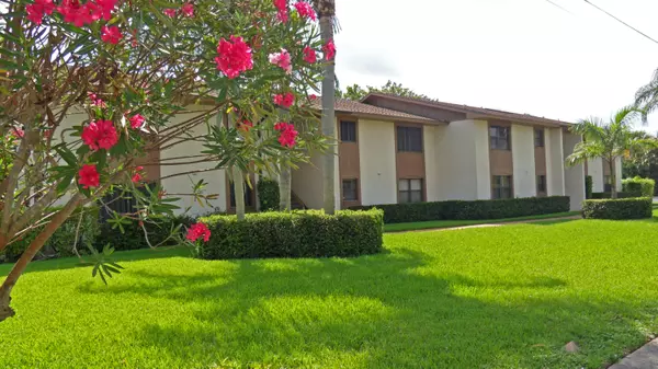 4885 SE CAPSTAN AVE E-25, Stuart, FL 34997